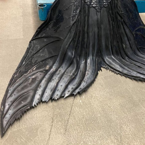 Full Silicone Mermaid Tail - MONEY BACK GUARANTEE! - Picture 3 of 3
